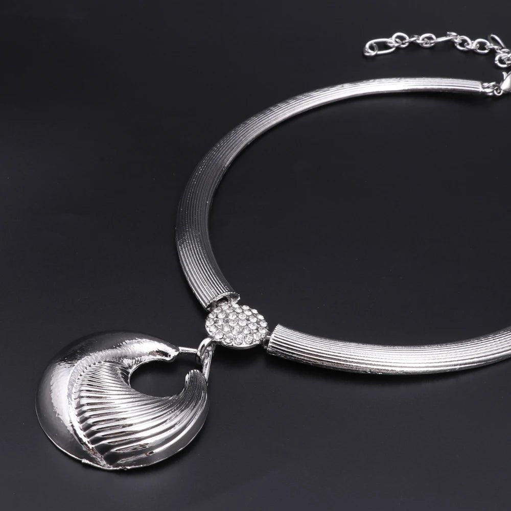 Dubai Jewelry Set For Women Silver Plated Luxury Necklace Earrings Bracelet And Ring Set Jewelry For Wedding Party Trending - TheGlamTrend200001033:361180GoldGoldDubai Jewelry Set For Women Silver Plated Luxury Necklace Earrings Bracelet And Ring Set Jewelry For Wedding Party Trending 