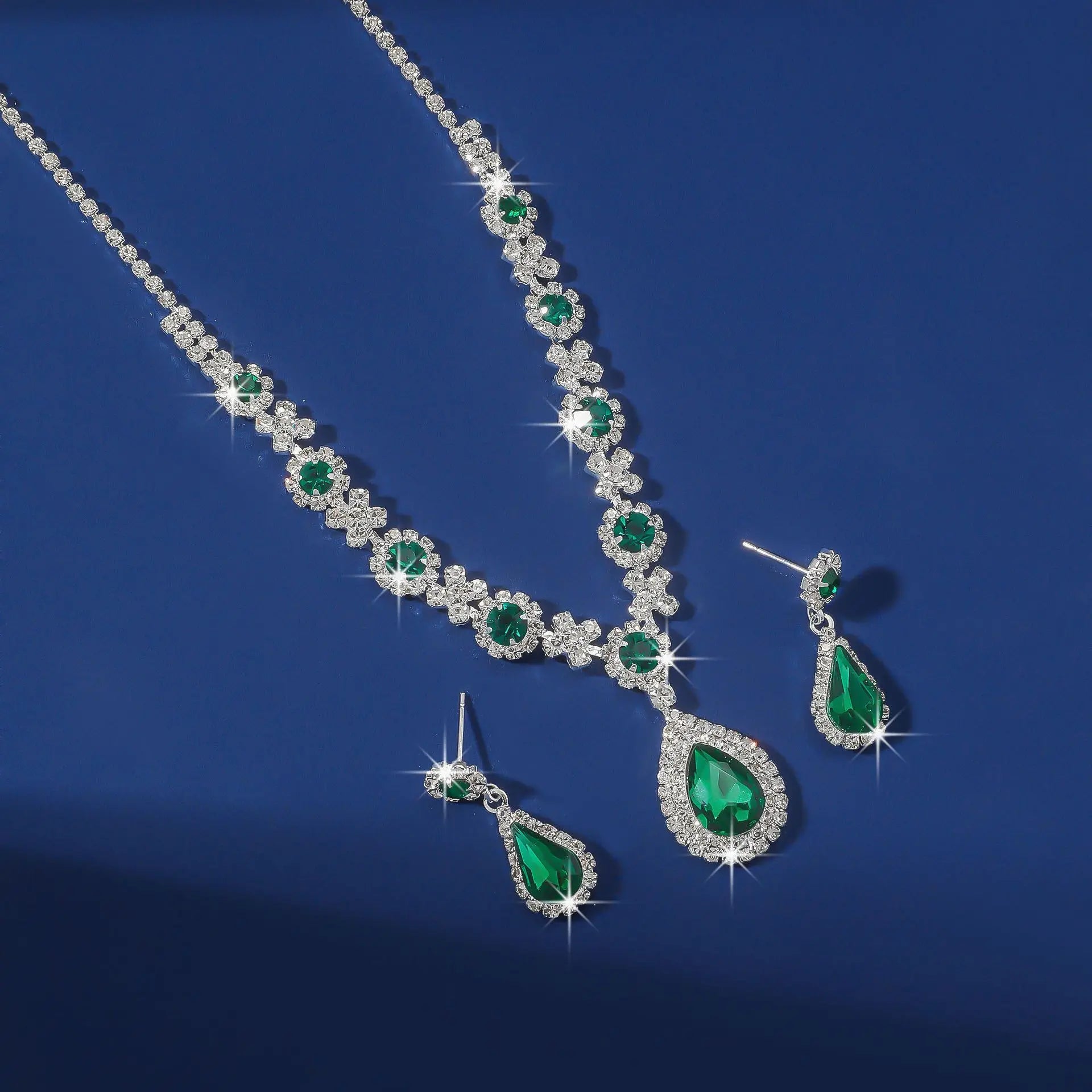 2pcs/set Jewelry Sets Women Elegant Waterdrop Rhinestone Pendant Necklace stud Earrings Wedding Dress Bridal Jewelry Set - TheGlamTrend200001033:200003762Silver red 2Silver red 22pcs/set Jewelry Sets Women Elegant Waterdrop Rhinestone Pendant Necklace stud Earrings Wedding Dress Bridal Jewelry Set