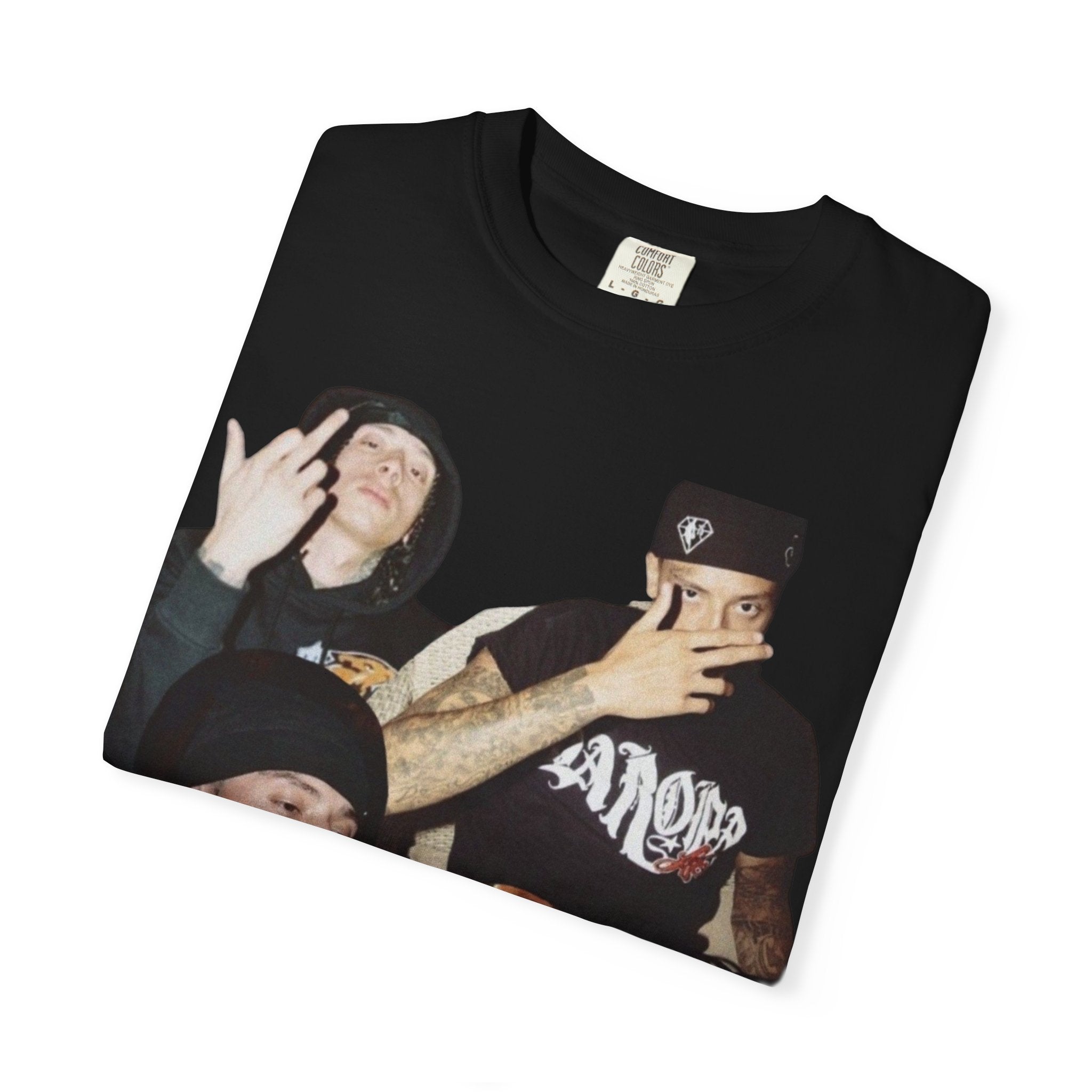 Rap Collage T-Shirt — Photo Band Graphic Tee (je t'aime)