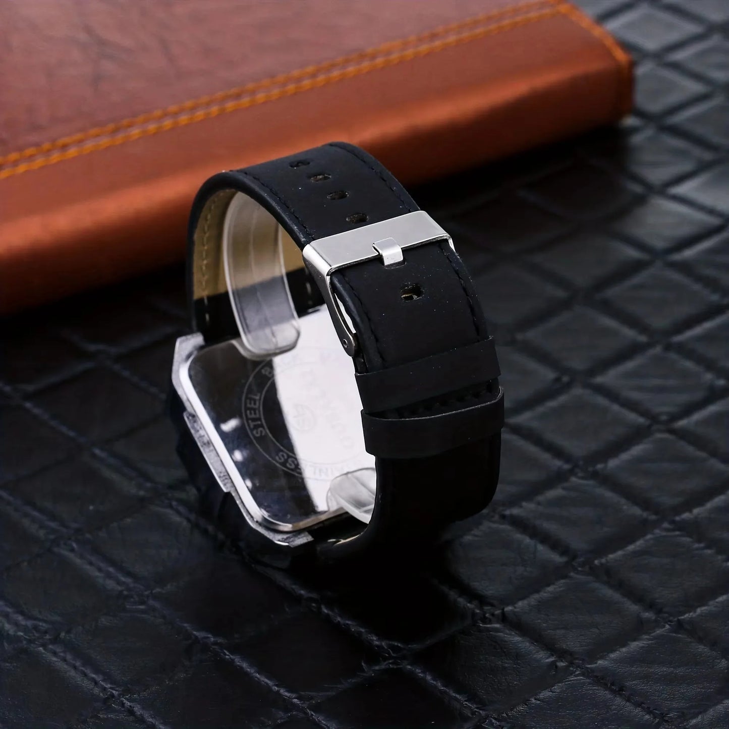 Watch Men's Western Wild Motorcycle Watch Men's and Women's Super Large dial Dominant Square Fashion Casual Couple Watch