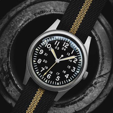 Military Watches for Men 34.5mm Quartz Super 2035 Movement Luminous Retro Wristwatch with Rugged Nylon Band 50m Waterproof