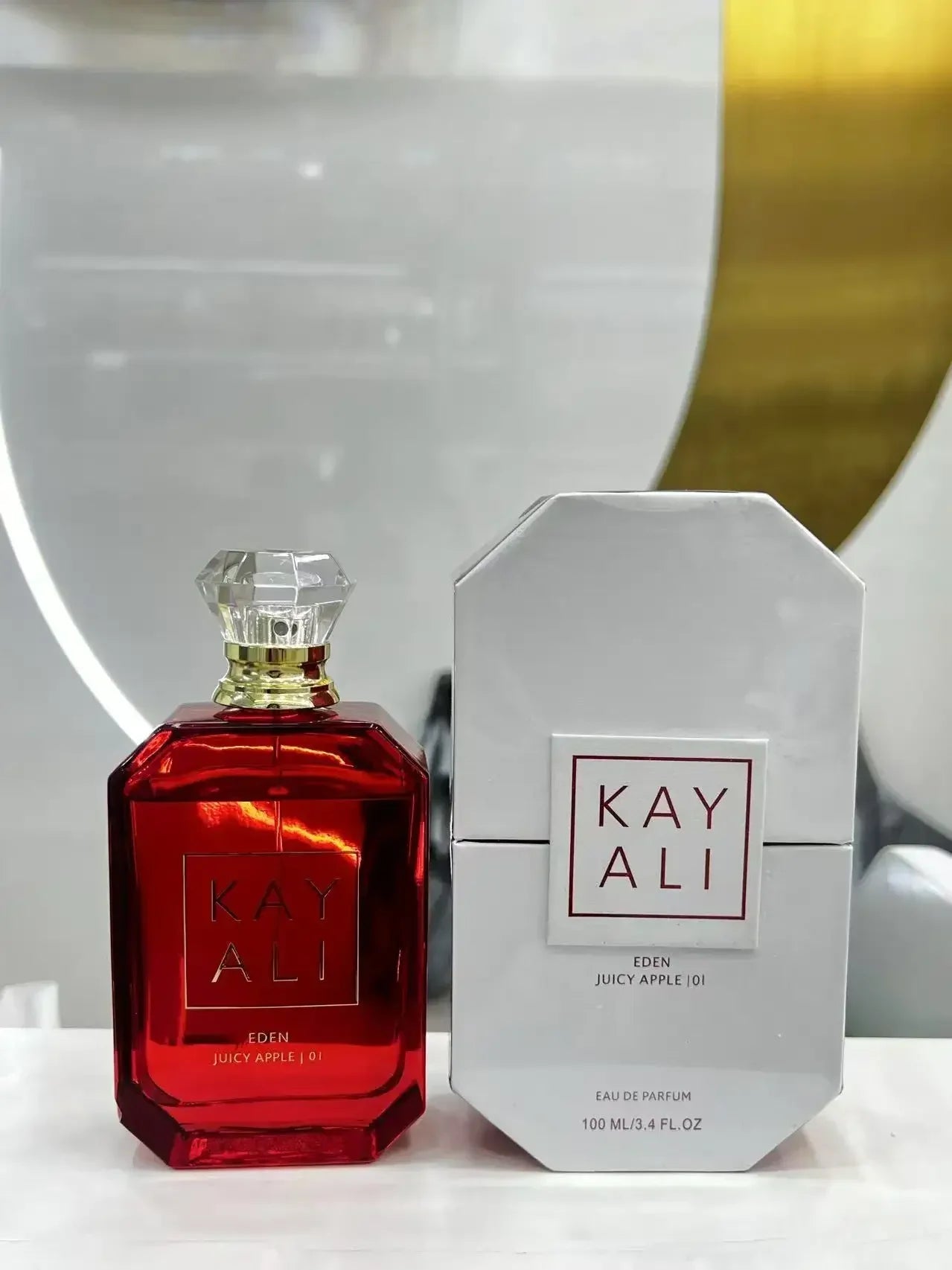 Elegant Women’s Perfume 100ml – Alluring Fruity Floral Scent with Warm Woody Base for A Long - Lasting Romantic Impression - TheGlamTrend14:100101Elegant Women’s Perfume 100ml – Alluring Fruity Floral Scent with Warm Woody Base for A Long - Lasting Romantic Impression